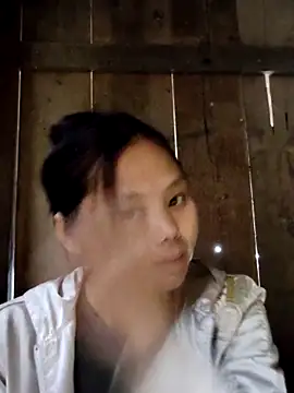 omiu-baby online show from 12/04/25, 02:32