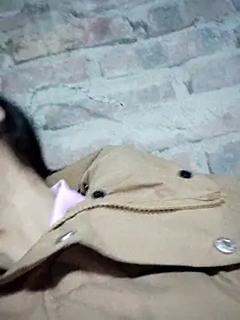 omiu-baby online show from 02/22/26, 12:45