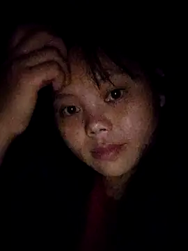 Snapshot of omiu-baby chatting on 06/16/26, 10:01 omiu-baby online show from 06/16/26, 10:01