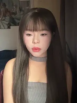 SarahBeii online show from 11/14/25, 03:16