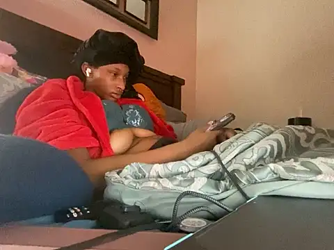 Brooke012 online show from 04/22/26, 06:27