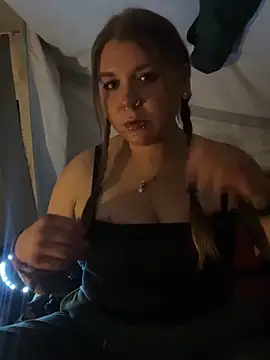 adventuresinsky online show from 11/08/25, 04:56