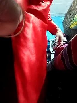 Snapshot of Deepa_hott chatting on 11/05/25, 02:33 Deepa hott online show from 11/05/25, 02:33