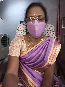 Snapshot of umashreetamil chatting on 05/14/26, 05:58 umashreetamil online show from 05/14/26, 05:58