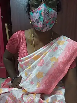 Snapshot of umashreetamil chatting on 06/09/26, 09:32 umashreetamil online show from 06/09/26, 09:32