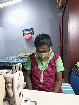 Snapshot of umashreetamil chatting on 07/22/26, 04:54 umashreetamil online show from 07/22/26, 04:54