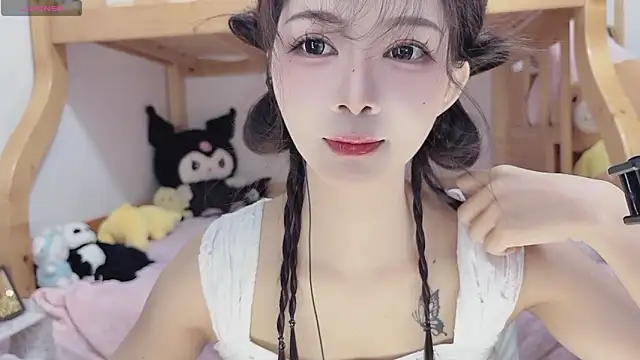 Sue101010 online show from 10/30/25, 02:07