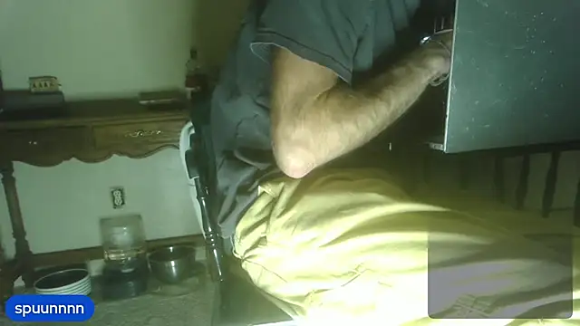 hungspundick1 online show from 11/09/25, 08:12