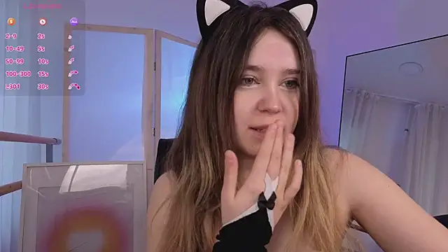 Lina Glow online show from 04/15/26, 06:42