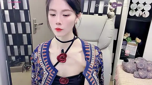 Yueyue-MM online show from 06/07/26, 12:59