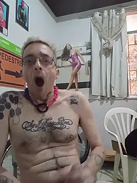 dinho carioca online show from 02/08/26, 03:48