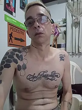 dinho carioca online show from 04/10/26, 09:03