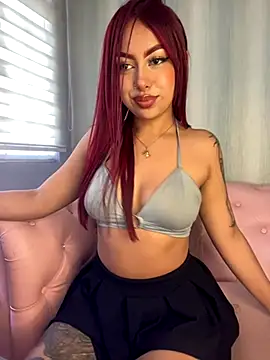 Laila Pink online show from 11/14/25, 07:34