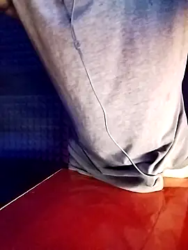 Snapshot of HIIMSINGLEBOY chatting on 10/07/25, 06:43 HIIMSINGLEBOY online show from 10/07/25, 06:43