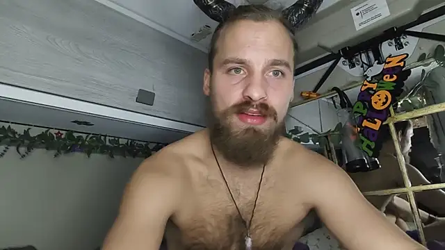 JuliCarl online show from 10/30/25, 08:20