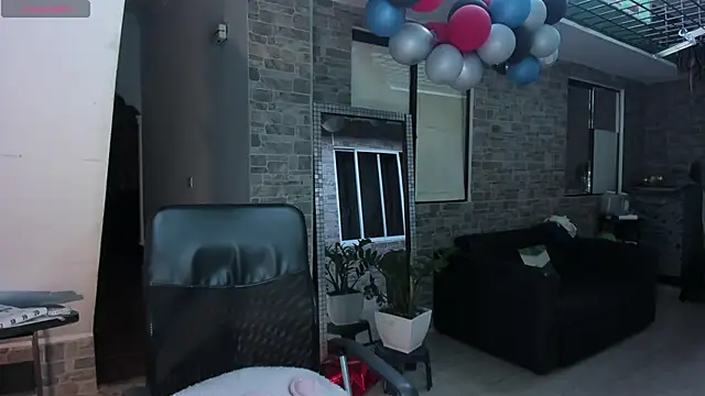 Snapshot of _SARAI_DUPONT chatting on 09/15/25, 11:10 SARAI DUPONT online show from 09/15/25, 11:10