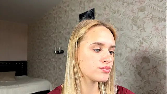 ElisabetLorney online show from 09/24/25, 08:06