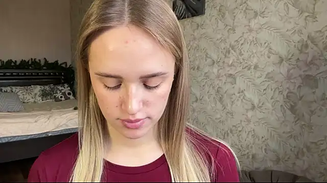 ElisabetLorney online show from 12/19/25, 08:10