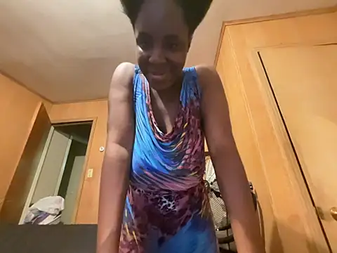 saltlightEmber online show from 11/06/25, 12:11