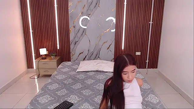 shena nomy1 online show from 11/11/25, 07:58