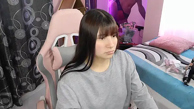 Zulema R1 online show from 04/22/26, 09:38