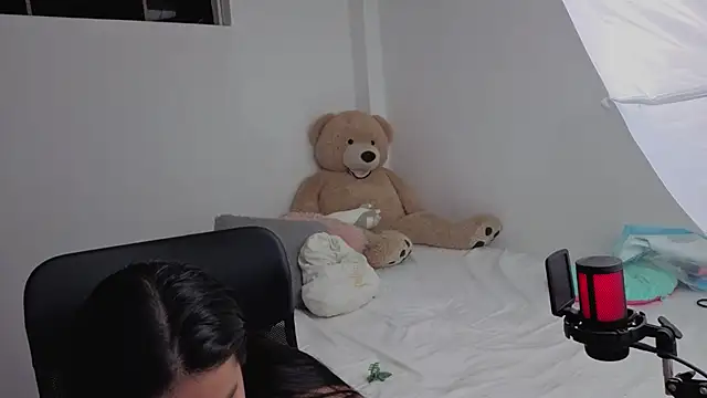 valerihouse online show from 03/03/26, 12:50