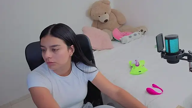 valerihouse online show from 03/25/26, 12:38