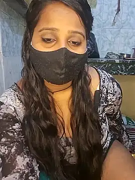 Minu love online show from 03/25/26, 06:58