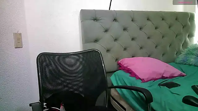 g0lden boss online show from 10/30/25, 05:02