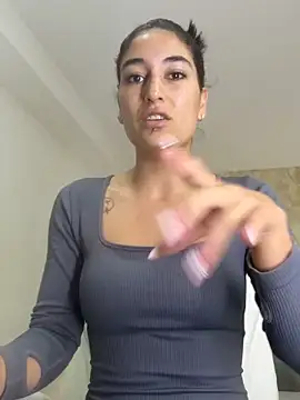 Scarlett 12 online show from 03/19/26, 09:13