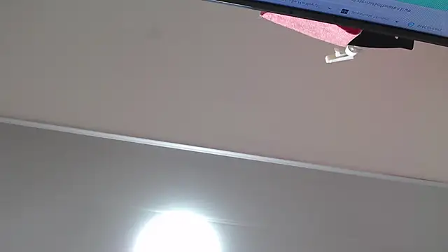 NoelleHartley online show from 11/24/25, 01:11