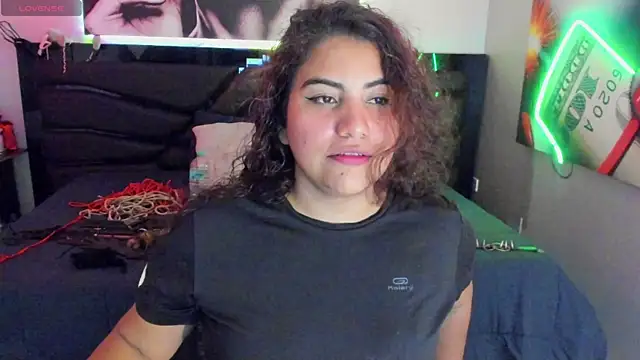 Sara Bdsm  online show from 04/19/26, 04:17