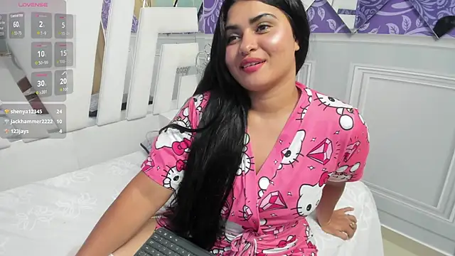 Snapshot of Scarleth_horny chatting on 09/20/25, 07:31 Scarleth horny online show from 09/20/25, 07:31