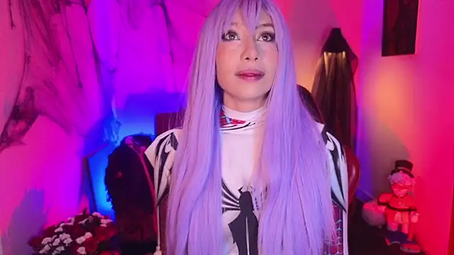 AnnaKimm online show from 10/19/25, 11:38