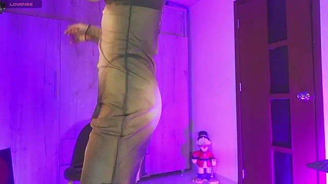 AnnaKimm online show from 03/17/26, 10:46