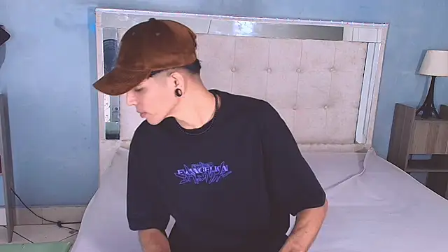 Franvill Trato online show from 10/18/25, 12:17