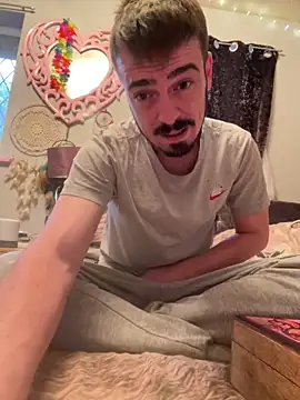 Snapshot of jaycoy22 chatting on 09/09/25, 06:07 jaycoy22 online show from 09/09/25, 06:07