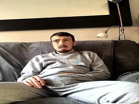 Snapshot of jaycoy22 chatting on 01/07/26, 01:46 jaycoy22 online show from 01/07/26, 01:46