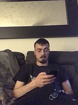 Snapshot of jaycoy22 chatting on 02/09/26, 11:31 jaycoy22 online show from 02/09/26, 11:31