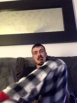 Snapshot of jaycoy22 chatting on 02/11/26, 06:46 jaycoy22 online show from 02/11/26, 06:46