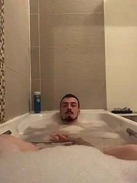 Snapshot of jaycoy22 chatting on 02/13/26, 03:08 jaycoy22 online show from 02/13/26, 03:08