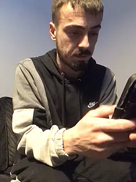 Snapshot of jaycoy22 chatting on 02/14/26, 08:27 jaycoy22 online show from 02/14/26, 08:27