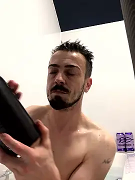 Snapshot of jaycoy22 chatting on 02/15/26, 09:55 jaycoy22 online show from 02/15/26, 09:55