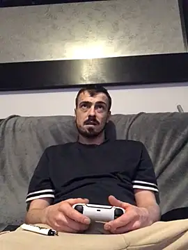 Snapshot of jaycoy22 chatting on 02/24/26, 09:24 jaycoy22 online show from 02/24/26, 09:24