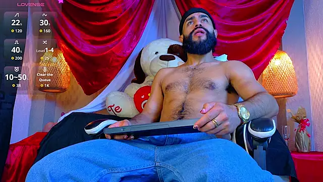 Thaiel Fosteer online show from 02/14/26, 07:27