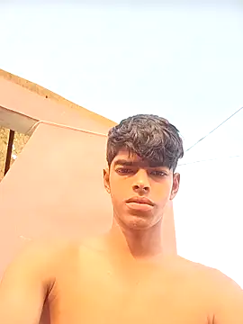 monster 33 online show from 10/23/25, 02:22