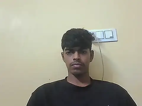 monster 33 online show from 04/22/26, 04:52