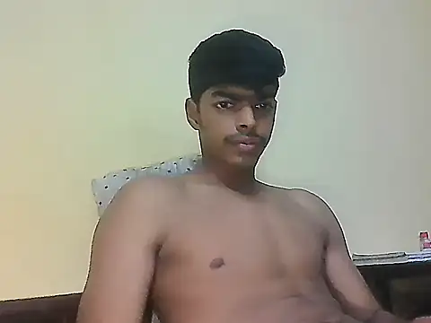 monster 33 online show from 04/24/26, 01:46