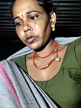 Pooja750 online show from 10/03/25, 07:55