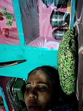 Pooja750 online show from 02/19/26, 09:38